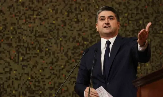 Onursal Adıgüzel'den İBB Meclisi'ne damga vuran konuşma: "Aklınızdan bile geçirmeyin gök kubbeyi başınıza yıkarız"