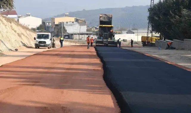 Osmangazi'nin asfalt mesaisi