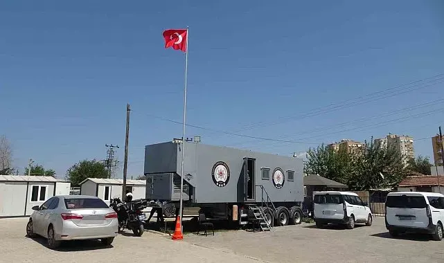 Madde bağımlılarının sokakta sopalarla kovalandığı mahallede huzur ve güven ortamına doğru