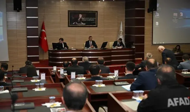 Erzurum'da kış tedbirleri için toplandılar