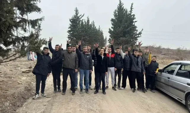 Balıkesir Ülkü Ocakları, Milli Ağaçlandırma Günü'nde Türk Gençliğiyle ağaç dikti