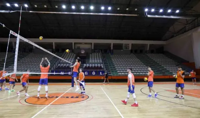 İnegöl Belediyespor Yenişehir Belediye'ye hazırlanıyor