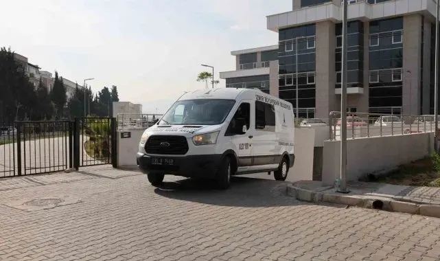 İzmir'deki yangın faciasında ölen 5 kardeşin cenazesi teslim alındı