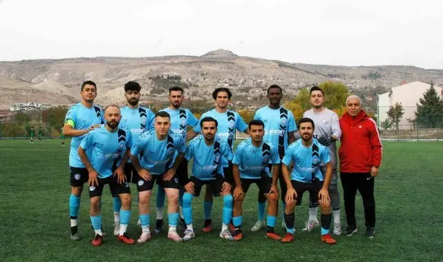 Döğergücü FK kayıpsız ilerliyor
