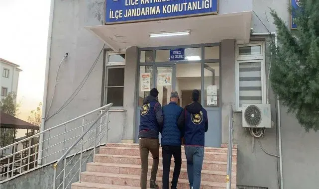 JASAT ekipleri aranan 2 kişiyi yakaladı