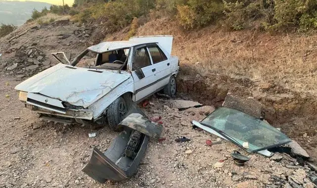 Mıcırlı yol kazaya neden oldu: 4 yaralı