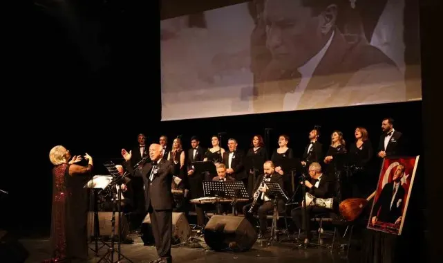 Atatürk Nilüfer'de sevdiği şarkılarla anıldı