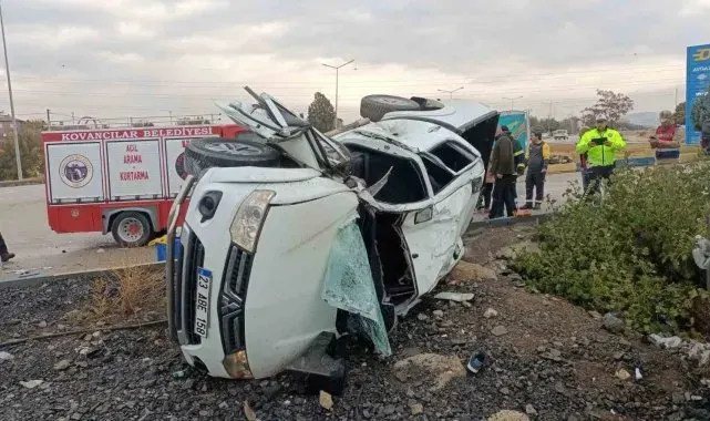 Elazığ'da otomobil takla attı: 2 yaralı