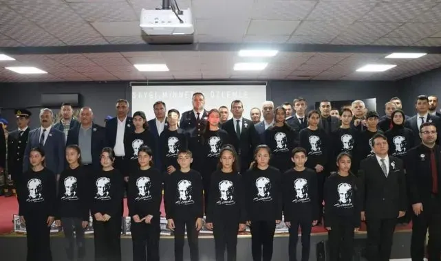 Tutak'ta 10 Kasım Atatürk'ü anma töreni düzenlendi