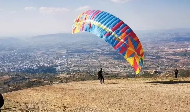 Osmaniye'de yamaç paraşütü festivali düzenlendi