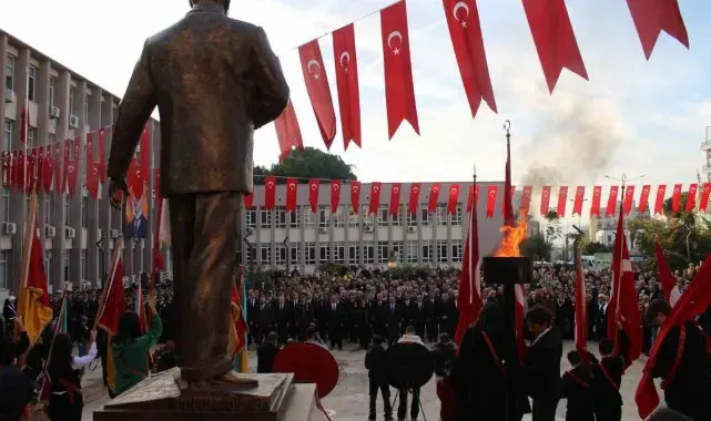Aydın'da 10 Kasım Atatürk'ü Anma Töreni Gerçekleşti