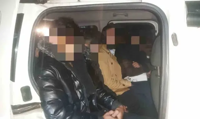 Afyonkarahisar'da 7 düzensiz göçmen yakalandı