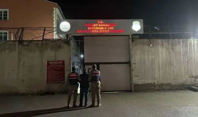 Erzurum'da jandarmadan kaçak şahıslara operasyon