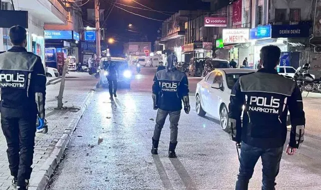Adana'da 245 bin 668 uyuşturucu madde ile 501 bin uyuşturucu hap ele geçirildi