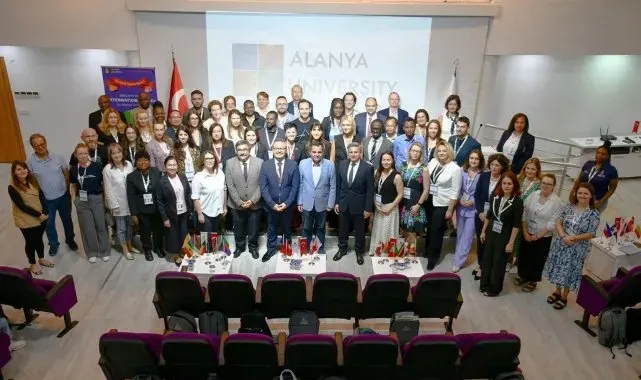 Alanya Üniversitesi'nden, eğitimde uluslararası kültürel kaynaşmaya katkı