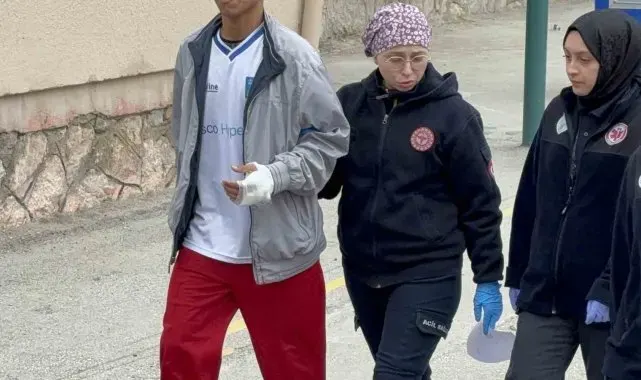 Bolu'da ortaokul öğrencisi bıçaklandı