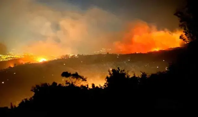 Orman yangını 8'inci saatte gece karanlığında etkisini hissettiriyor