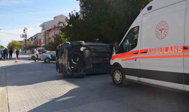 Tavşanlı'da trafik kazası: Takla atan araçta burnu bile kanamadı