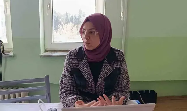Bilecik'te muhtarlara aile içi şiddet ve bağımlılıkla mücadele semineri