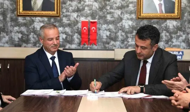 SBB'de toplu iş sözleşmeleri imzalandı