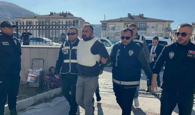 Burdur'da restoranda karşılaştığı husumetlisini öldüren zanlı tutuklandı
