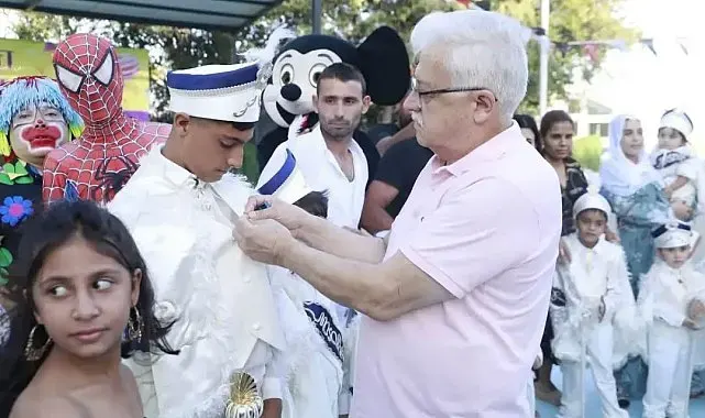 Burhaniye'de geleneksel toplu sünnet şöleni