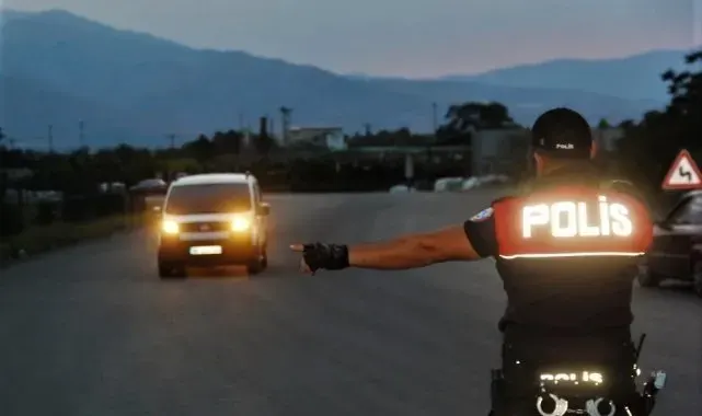 Erzincan'da 23 yıl hapis cezası bulunan 16 aranan şahıs yakalandı
