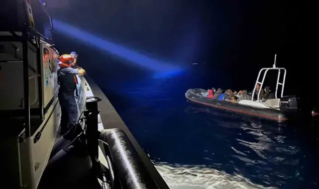 Fethiye'de 9'u çocuk 17 düzensiz göçmen yakalandı