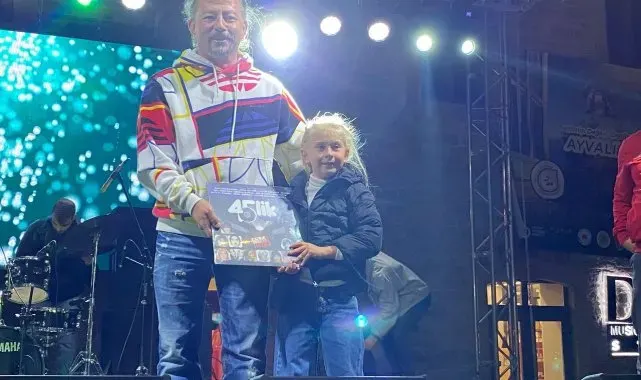 Ayvalık'ta hasat festivalinden nostaljik melodiler yükseldi