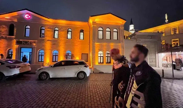15 Temmuz Şehitler Köprüsü'nde kostümle koşan şahıs yakalandı