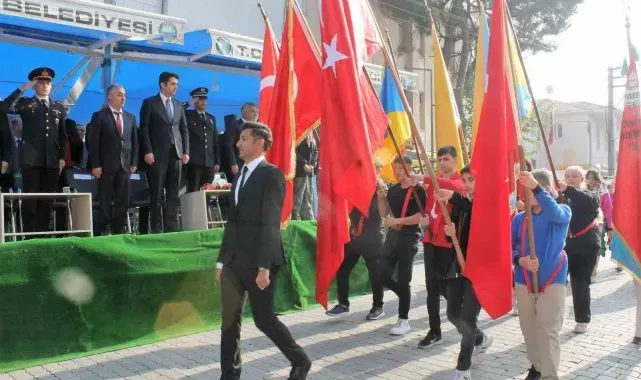 Cumhuriyet Bayramı Manyas'ta törenlerle kutlandı