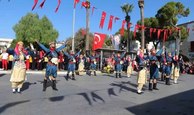Söke'de coşkulu cumhuriyet kutlaması