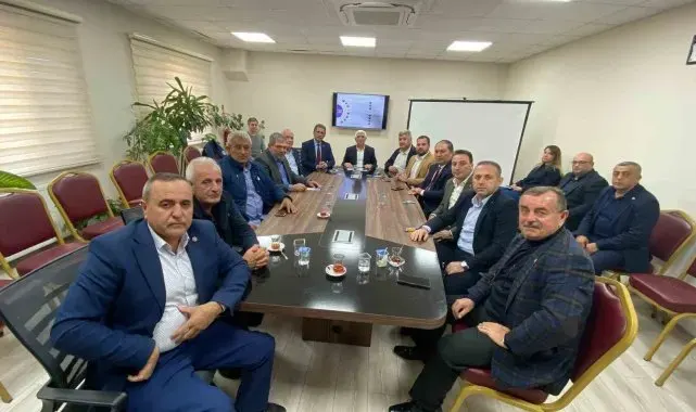 Gemlik Belediye Başkanı Deviren'den Gemlik Zeytin Kooperatifi'ne ziyaret