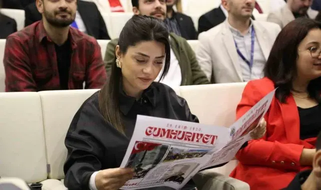 Avrasya Üniversitesi'nden "Cumhuriyetin Kazanımları" konferansı