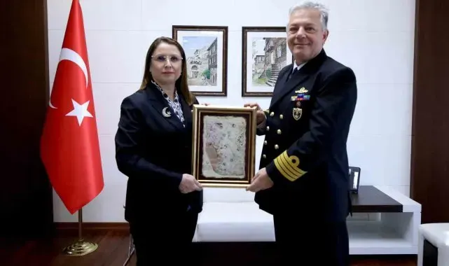 SHOD Başkanı Deniz Kurmay Albay Kuşlaroğlu, Bartın'da 29 Ekim törenine katıldı