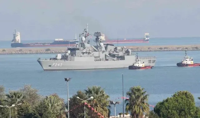 TCG Yıldırım Fırkateyni Samsun'da