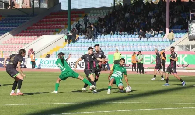 TFF 2. Lig: Isparta 32 Spor: 1 - Kırklarelispor: 1