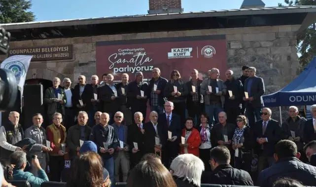 Odunpazarı'nda 2 önemli festivalin açılış programı yoğun katılımla gerçekleşti