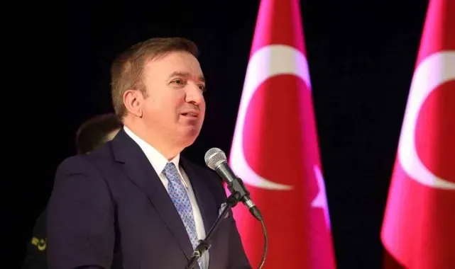 Vali Aydoğdu: "Yaşasın Cumhuriyet, daim olsun hürriyet!"