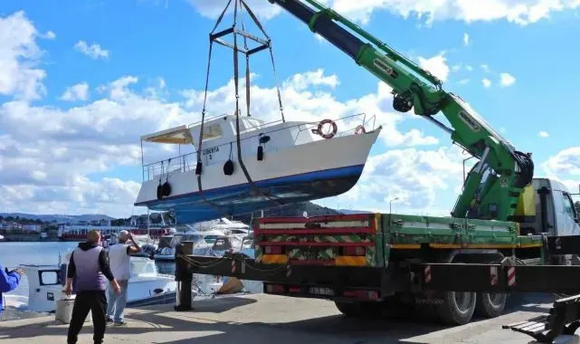Erdek'te tekneler yeni sezona hazırlanıyor