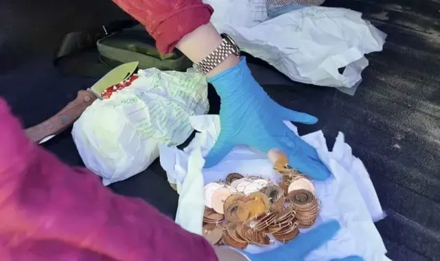 Osmaniye'de 6 milyon 500 bin TL değerinde izinsiz basılan altın yakalandı