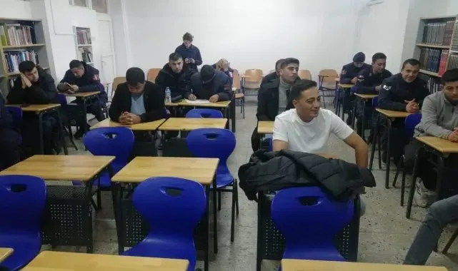 Jandarma personellerine hayvan sevkleri ve yol kontrolleriyle ilgili eğitim verildi