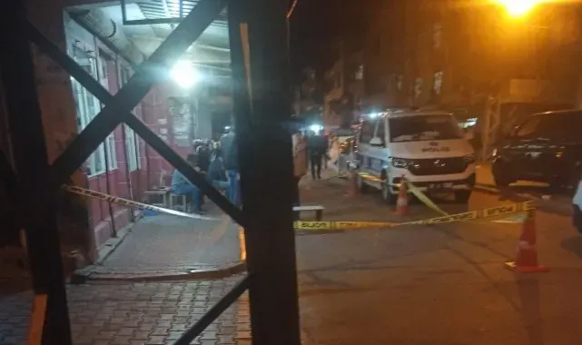 Adana'da kahvehanede silahlı saldırı: 1 ölü