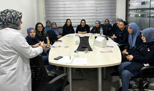 Çalışan kadınlara önce eğitim sonra tarama yapıldı