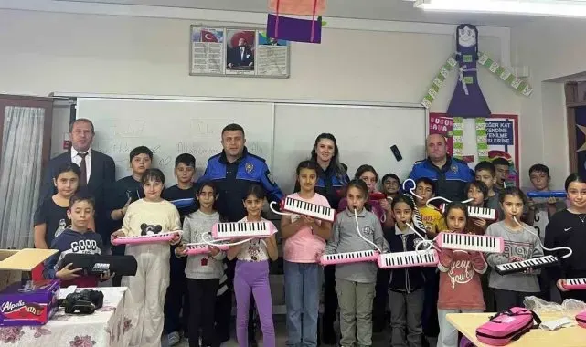 Çocuklar müzikle sosyalleşiyor