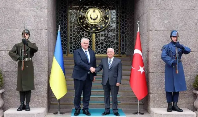 Bakan Güler, Ukrayna Dışişleri Bakanı Sybiha ile bir araya geldi