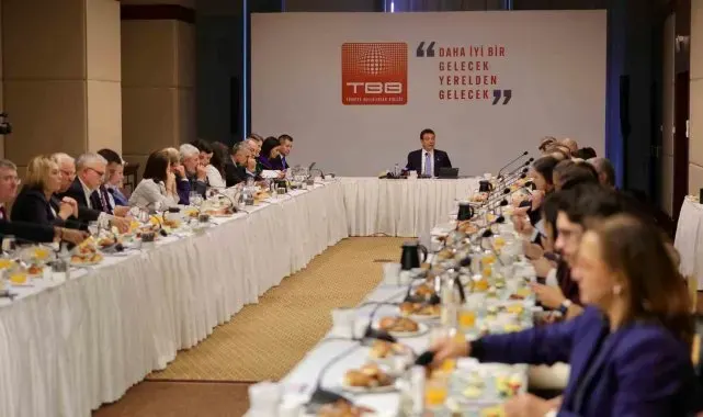 Ekrem İmamoğlu: "Cumhurbaşkanı adaylığı kavramı kirlendi"