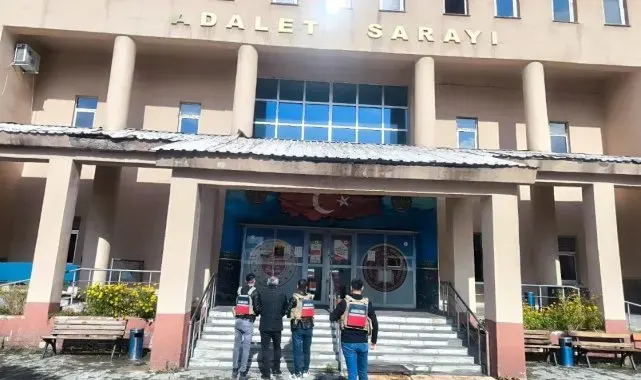 Hakkari'de değişik suçlardan 23 kişi tutuklandı