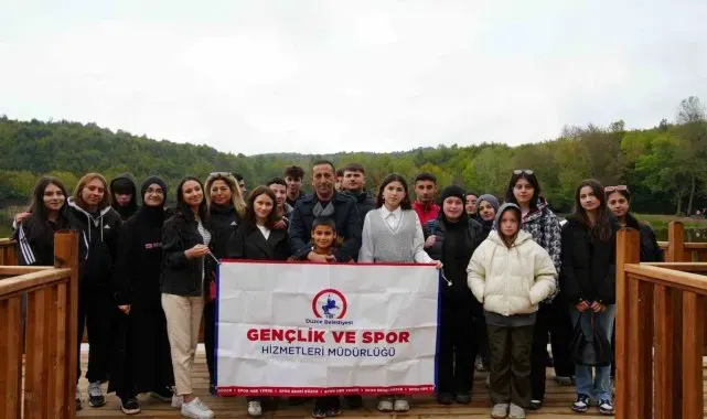 Düzce Belediyesi'nden gençlere tarih ve doğa turu
