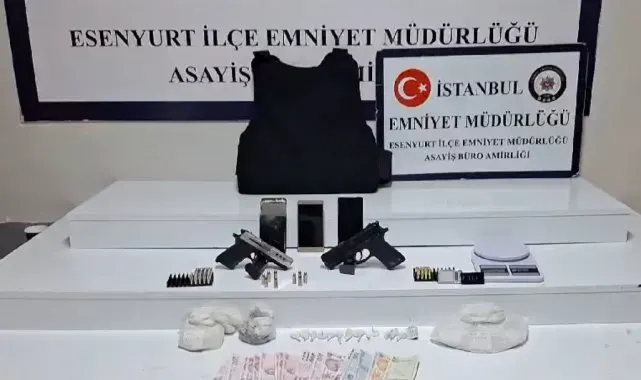 Esenyurt'ta aranan şahıslar operasyonu